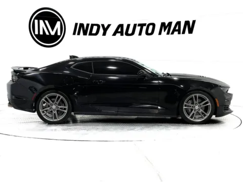 Another view of 2019 Chevrolet Camaro SS 2SS for sale in Indianapolis, IN at Indy Auto Man