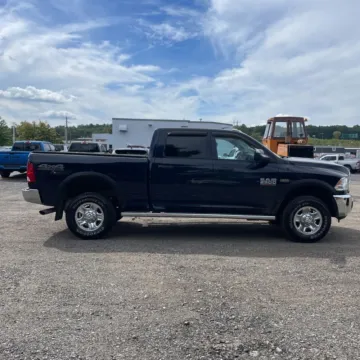 More photos of 2017 Ram 2500 Tradesman at Indy Auto Man, IN