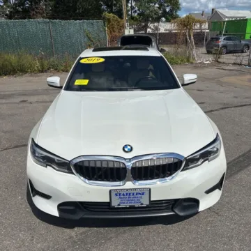 Photos of 2019 BMW 3 Series 330i xDrive for sale in Indianapolis, IN at Indy Auto Man