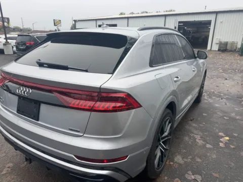 More photos of 2019 Audi Q8 3.0T Prestige quattro at Indy Auto Man, IN