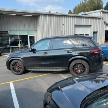 More photos of 2021 Mercedes-Benz GLE 63 S AMG 4MATIC at Indy Auto Man, IN