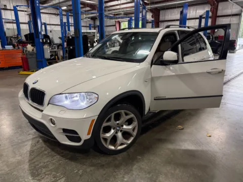 Photos of 2013 BMW X5 xDrive35i Sport Activity for sale in Indianapolis, IN at Indy Auto Man