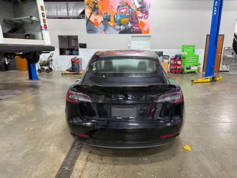 More photos of 2019 Tesla Model 3 Standard at Indy Auto Man, IN