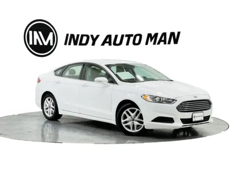 White 2013 Ford Fusion SE for sale in Indianapolis, IN