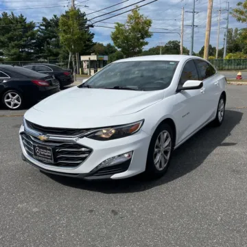 Another view of 2020 Chevrolet Malibu LT for sale in Indianapolis, IN at Indy Auto Man