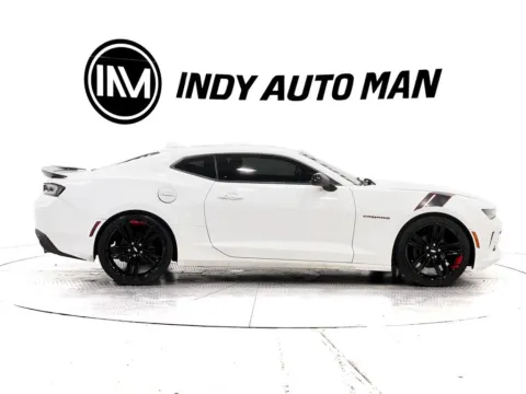 Another view of 2018 Chevrolet Camaro 1LT for sale in Indianapolis, IN at Indy Auto Man