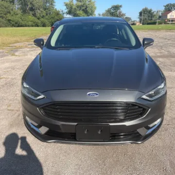 Photos of 2017 Ford Fusion SE for sale in Indianapolis, IN at Indy Auto Man