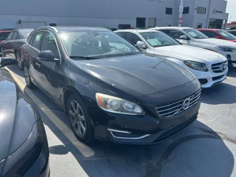 Black 2016 Volvo V60 T5 for sale in Indianapolis, IN
