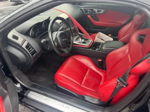 More photos of 2017 Jaguar F-TYPE Premium at Indy Auto Man, IN