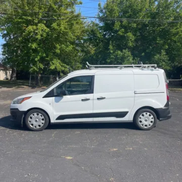 More photos of 2020 Ford Transit Connect XL at Indy Auto Man, IN