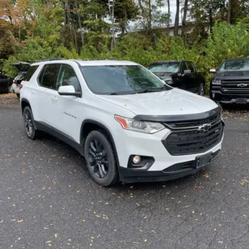 White 2021 Chevrolet Traverse RS for sale in Indianapolis, IN