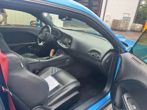 More photos of 2016 Dodge Challenger SRT 392 at Indy Auto Man, IN