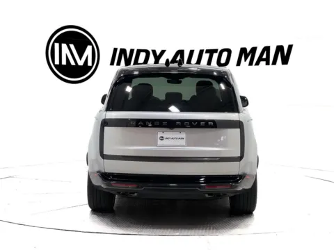 More photos of 2024 Land Rover Range Rover SE at Indy Auto Man, IN