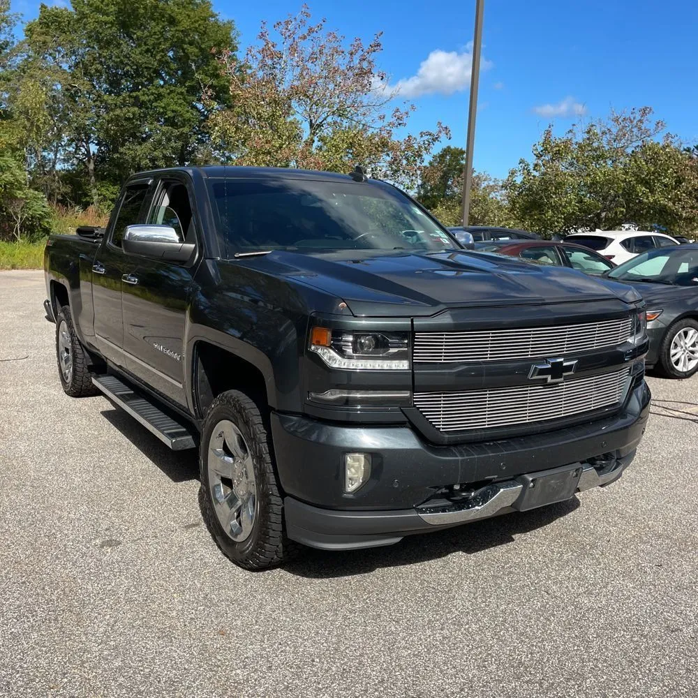 Gray 2017 Chevrolet Silverado 1500 LTZ 2LZ for sale in Indianapolis, IN