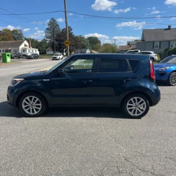 More photos of 2019 Kia Soul Plus at Indy Auto Man, IN