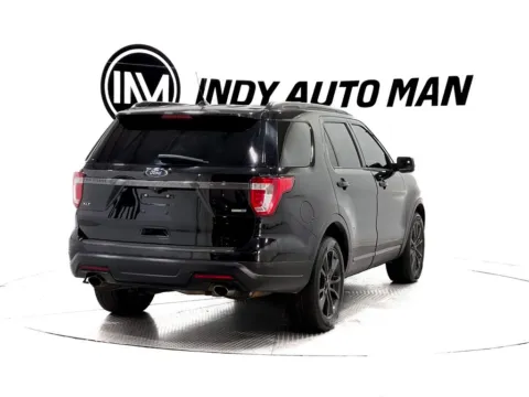 More photos of 2019 Ford Explorer XLT at Indy Auto Man, IN