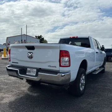 More photos of 2023 Ram 2500 Big Horn at Indy Auto Man, IN