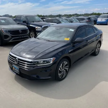 Photos of 2020 Volkswagen Jetta SEL for sale in Indianapolis, IN at Indy Auto Man