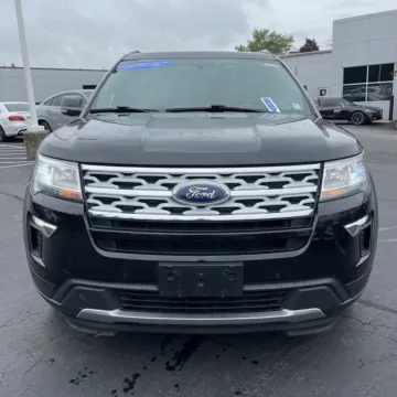 Photos of 2019 Ford Explorer XLT for sale in Indianapolis, IN at Indy Auto Man