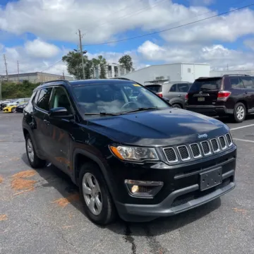 Black 2018 Jeep Compass Latitude for sale in Indianapolis, IN
