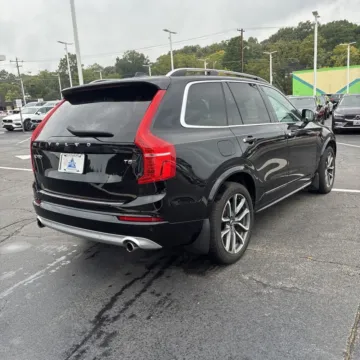 More photos of 2019 Volvo XC90 T5 Momentum at Indy Auto Man, IN