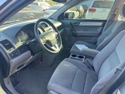 More photos of 2010 Honda CR-V EX at Indy Auto Man, IN
