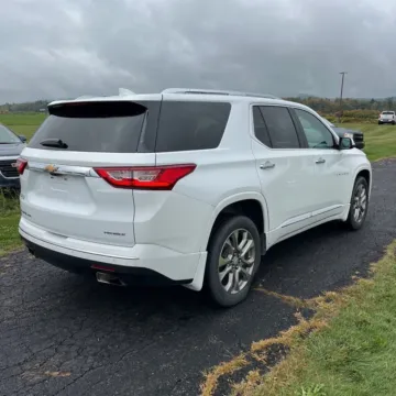 More photos of 2019 Chevrolet Traverse Premier at Indy Auto Man, IN