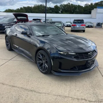Black 2020 Chevrolet Camaro LT1 for sale in Indianapolis, IN