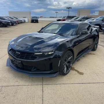 Photos of 2020 Chevrolet Camaro LT1 for sale in Indianapolis, IN at Indy Auto Man