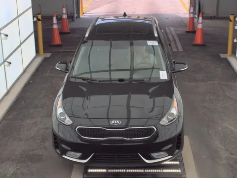Photos of 2017 Kia Niro Touring for sale in Indianapolis, IN at Indy Auto Man