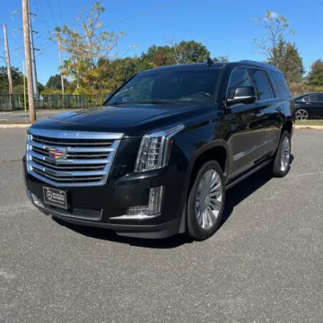 Photos of 2018 Cadillac Escalade Platinum Edition for sale in Indianapolis, IN at Indy Auto Man