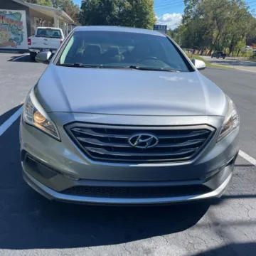 Photos of 2017 Hyundai Sonata Sport for sale in Indianapolis, IN at Indy Auto Man