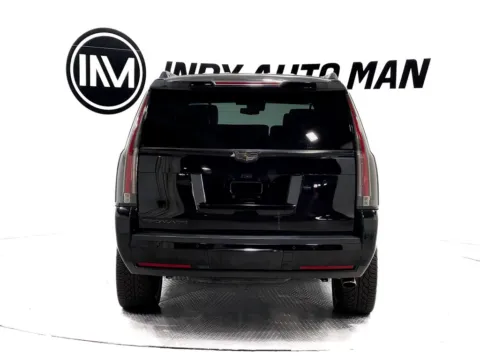 More photos of 2017 Cadillac Escalade Platinum Edition at Indy Auto Man, IN