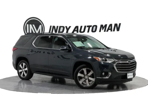 Gray 2019 Chevrolet Traverse 3LT for sale in Indianapolis, IN