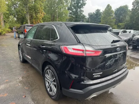 More photos of 2019 Ford Edge Titanium at Indy Auto Man, IN