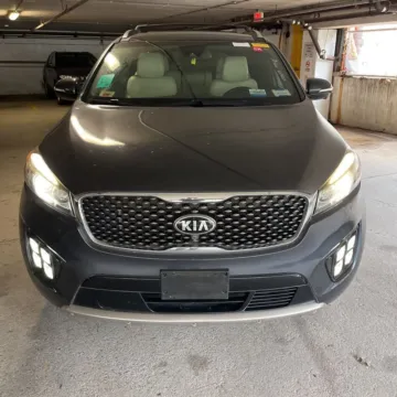 Photos of 2016 Kia Sorento SX Limited for sale in Indianapolis, IN at Indy Auto Man