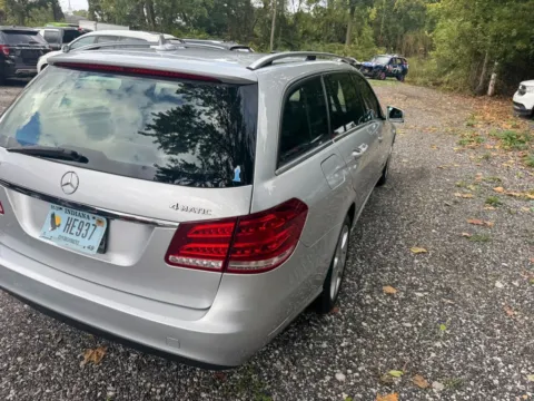 More photos of 2014 Mercedes-Benz E-Class E 350 4MATIC at Indy Auto Man, IN