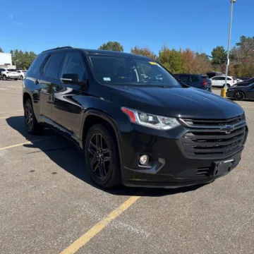 Black 2019 Chevrolet Traverse Premier for sale in Indianapolis, IN