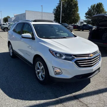 White 2021 Chevrolet Equinox LT for sale in Indianapolis, IN