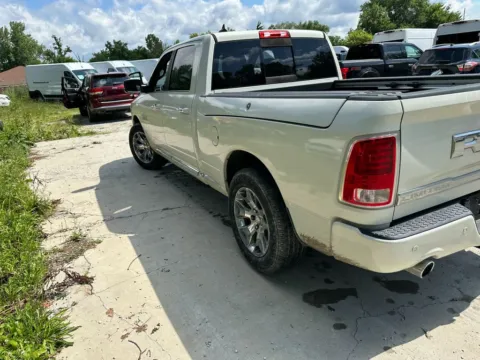 More photos of 2017 Ram 1500 Limited at Indy Auto Man, IN