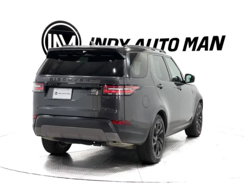 More photos of 2020 Land Rover Discovery HSE at Indy Auto Man, IN
