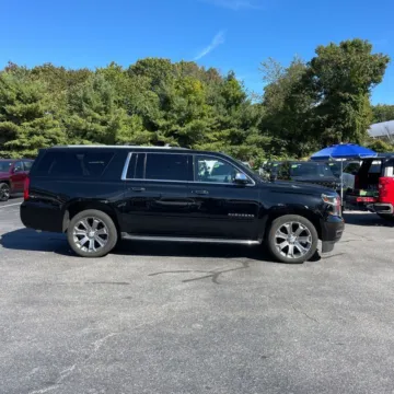 Another view of 2019 Chevrolet Suburban Premier for sale in Indianapolis, IN at Indy Auto Man