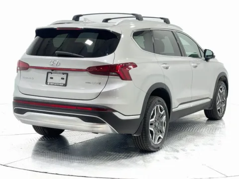 More photos of 2022 Hyundai Santa Fe Hybrid Limited at Indy Auto Man, IN