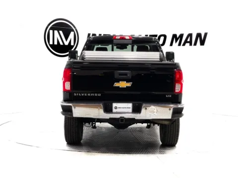 More photos of 2017 Chevrolet Silverado 1500 LTZ 1LZ at Indy Auto Man, IN