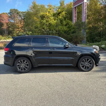 Another view of 2018 Jeep Grand Cherokee High Altitude for sale in Indianapolis, IN at Indy Auto Man
