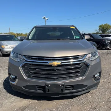 Photos of 2019 Chevrolet Traverse 3LT for sale in Indianapolis, IN at Indy Auto Man