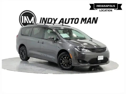 Gray 2020 Chrysler Pacifica Launch Edition for sale in Indianapolis, IN