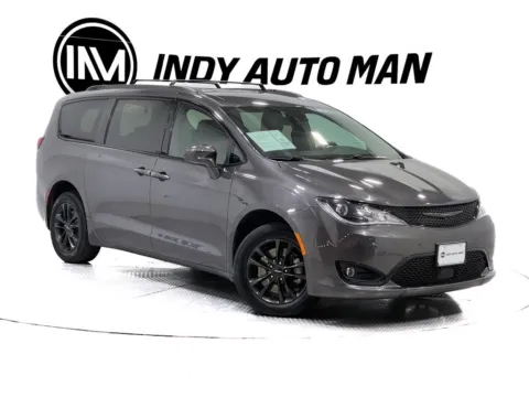 Photos of 2020 Chrysler Pacifica Launch Edition for sale in Indianapolis, IN at Indy Auto Man - Indianapolis