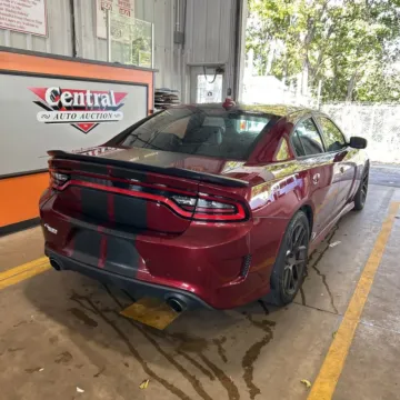 More photos of 2017 Dodge Charger R/T Scat Pack at Indy Auto Man, IN