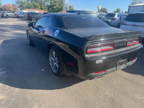 More photos of 2016 Dodge Challenger R/T Scat Pack at Indy Auto Man, IN